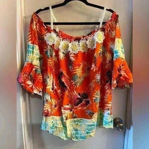 Melissa Paige Cold Shoulder Top Size M Orange Leaves Half 3/4 Sleeve 100% Rayon